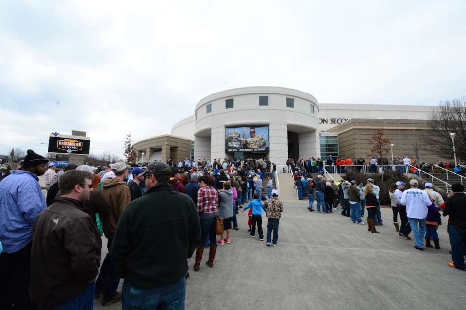 Bon Secours Wellness Arena in Greenville will once again be the place to be to see the daily weigh-ins at the 2018 Bass master Classic. Despite chilly weather, the 2015 Classic held at Lake Hartwell iattracted record-setting crowds, according to tou…