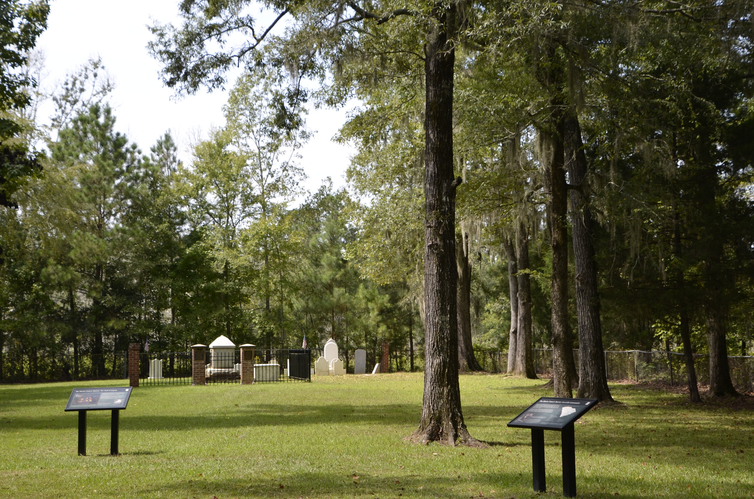 Francis Marion Gravesite Pineville_028_DLucas.JPG