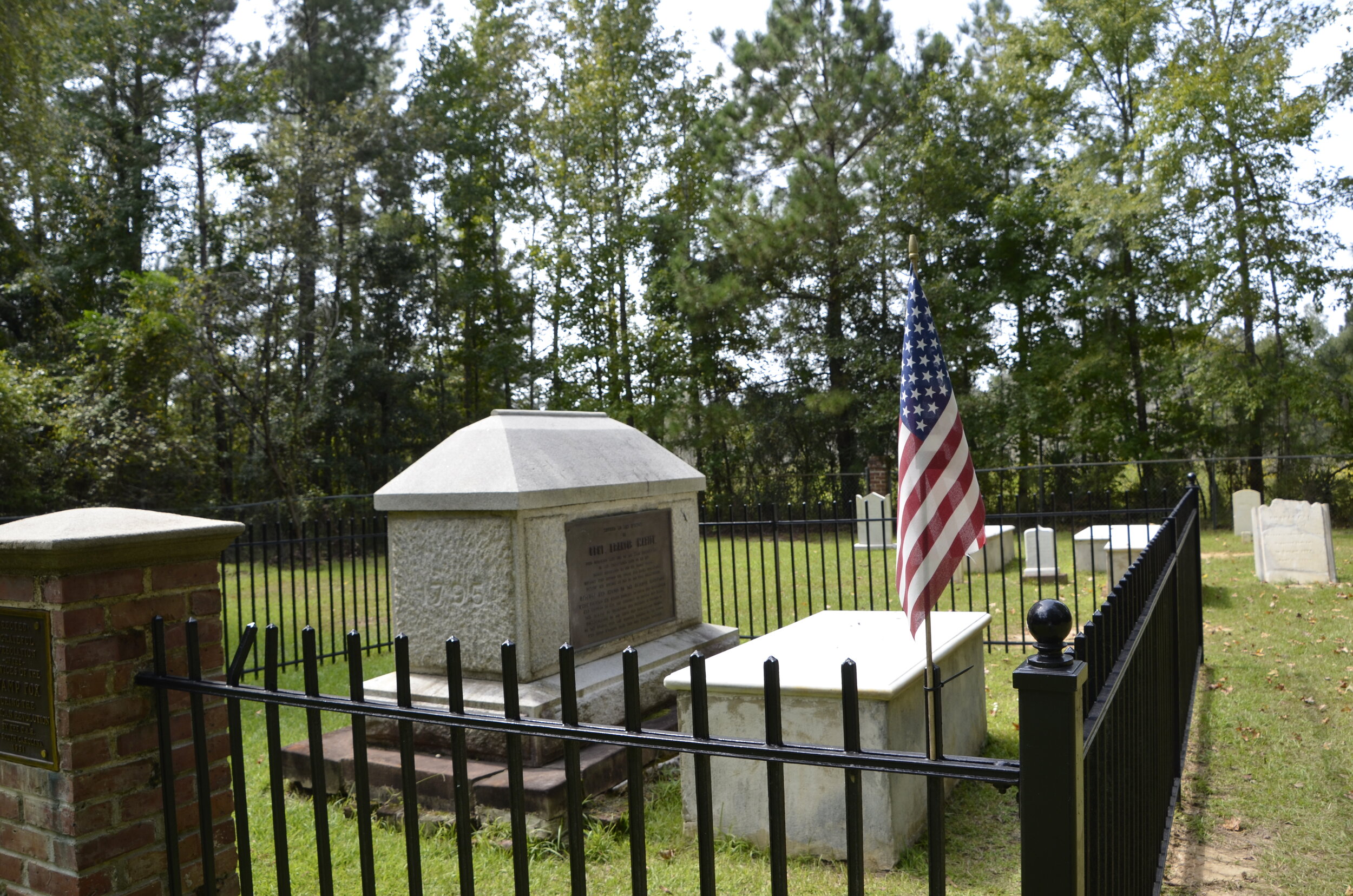Francis Marion Gravesite Pineville_024_DLucas.JPG